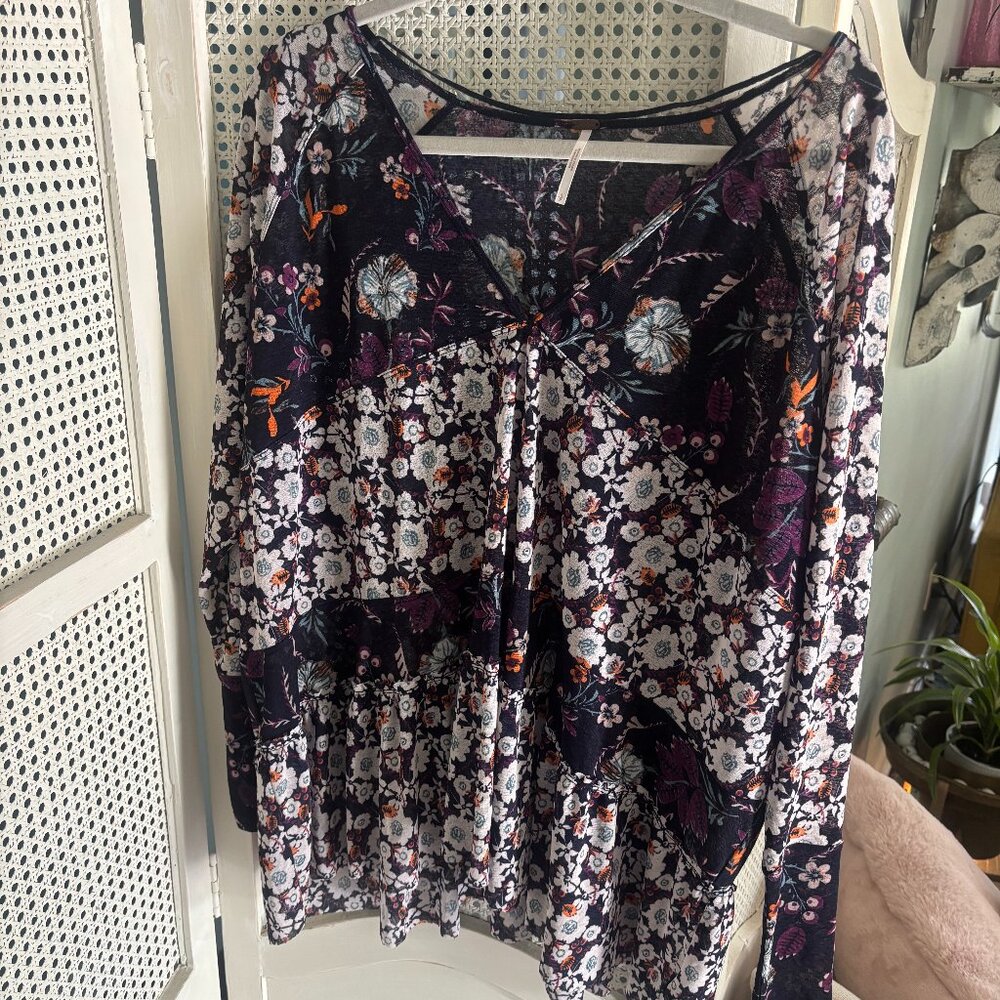 Free People flowy size S top